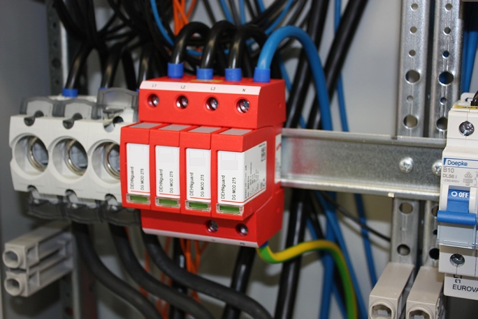 U berspannungsschutz bei Elektrotechnik Dreyße in Herbsleben